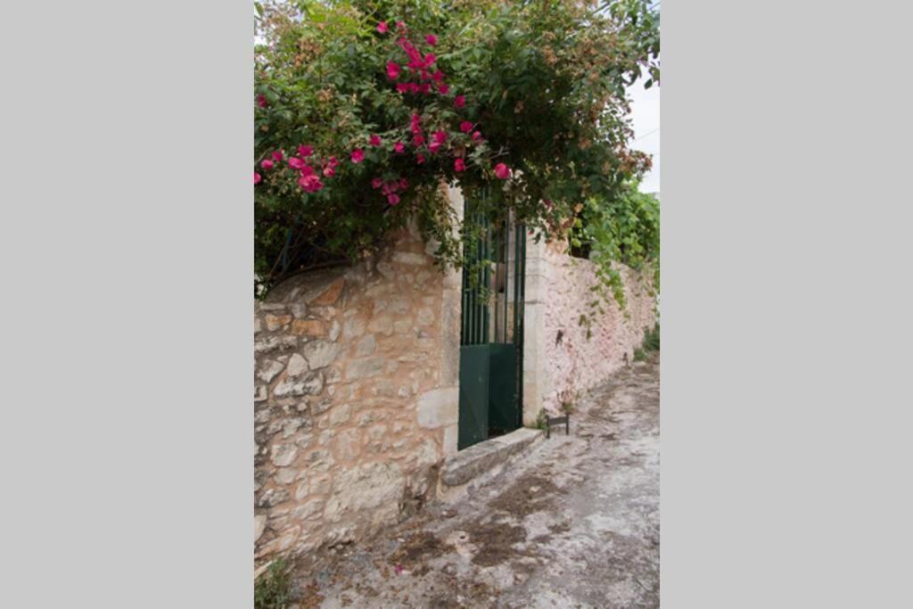 Sergios Village House خانيا المظهر الخارجي الصورة