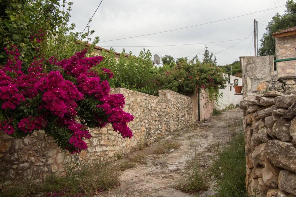 Sergios Village House خانيا المظهر الخارجي الصورة