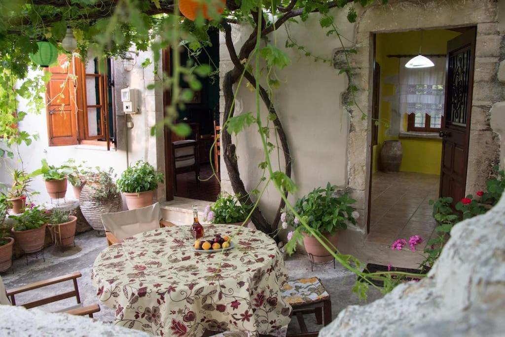 Sergios Village House خانيا المظهر الخارجي الصورة